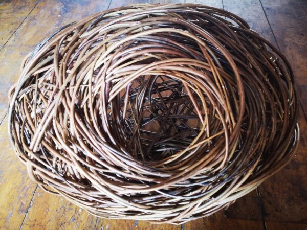 Willow-pod-Sculpture-creative-with-Nature-2021